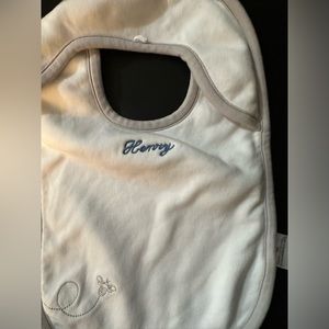 Burt’s Bees Baby “Henry” Bib